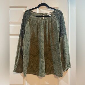 Cj Banks 1x plus top